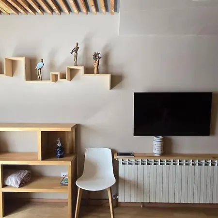 Estudio De Diseno Con Parking En El Centro Appartement