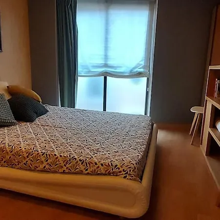 Estudio De Diseno Con Parking En El Centro Huesca