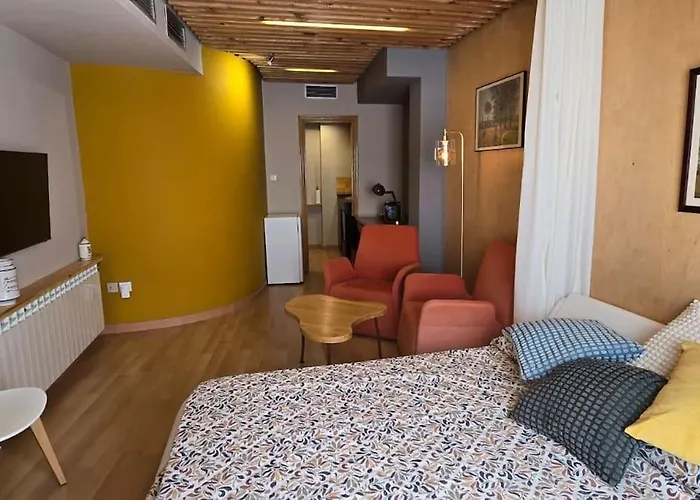 Lägenhet Estudio De Diseno Con Parking En El Centro *